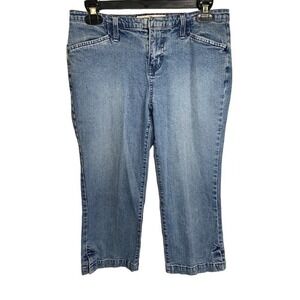 Tommy Hilfiger Capri’s Womens Size 4 Medium Wash Mid Rise